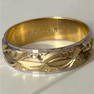Elegant Two-Tone Men's Band Ring